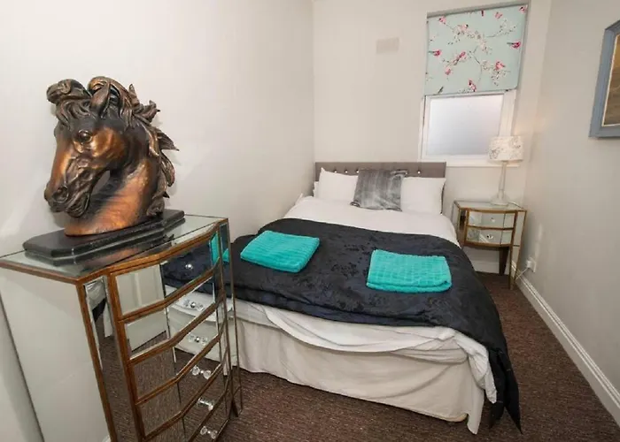 Sandpiper - Cosy In The Heart Of The Old Town * スカーバラ